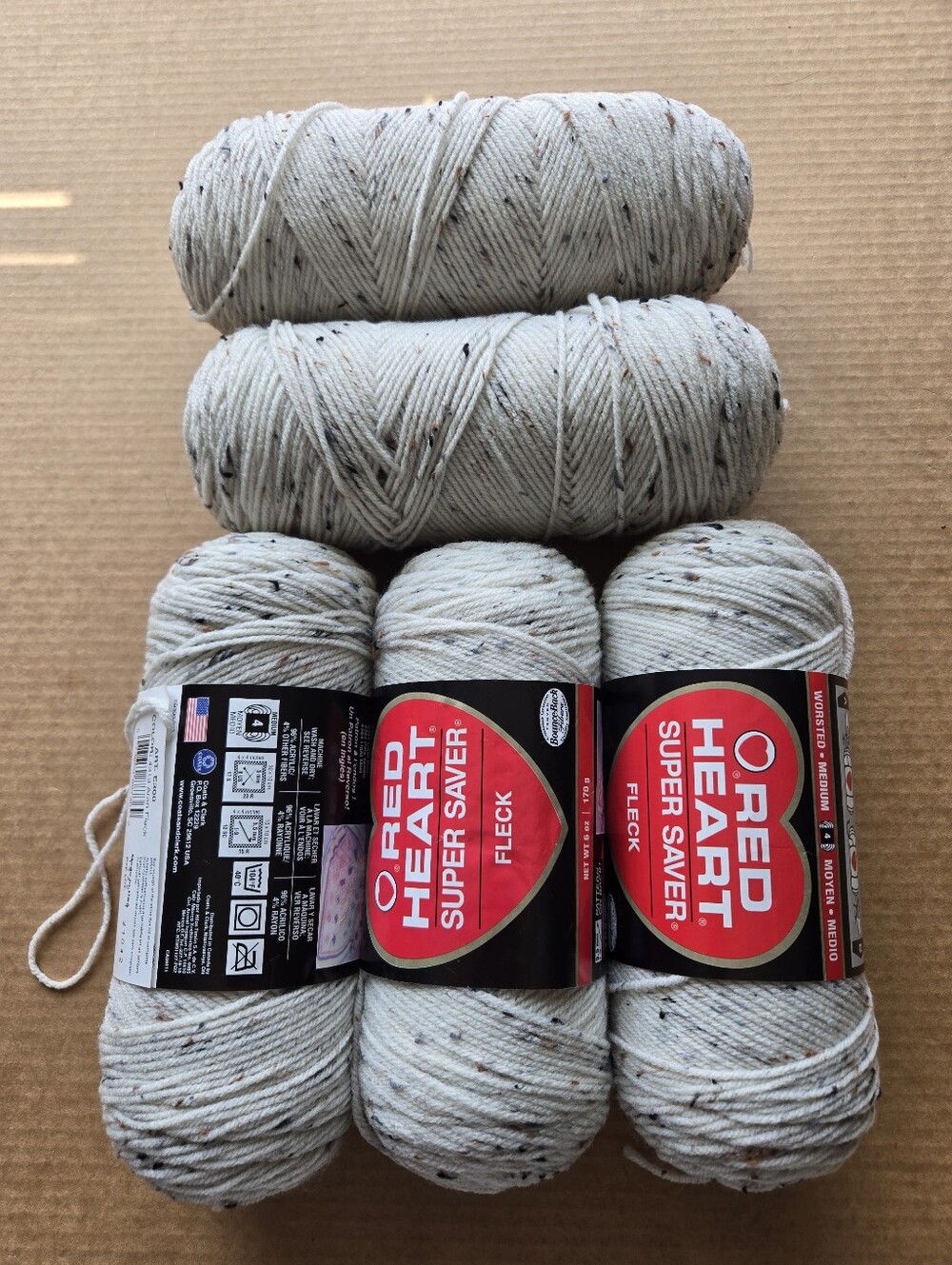 🧶Red Heart Super Saver Fleck Yarn